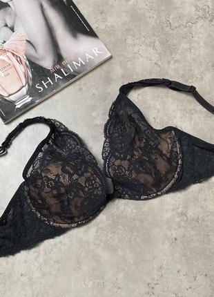 Intimissimi шикарный черный кружевной бюст как новый