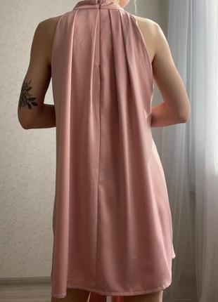Легкое коктейльное асимметричное платье мини5 фото
