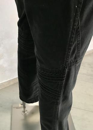 Черные теплые брюки джинсового кроя р 44-465 фото