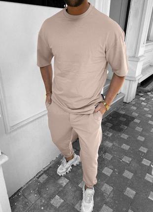 Демисезонный комплект свободного кроя, оверсайз, футболка + брюки. весна - лето