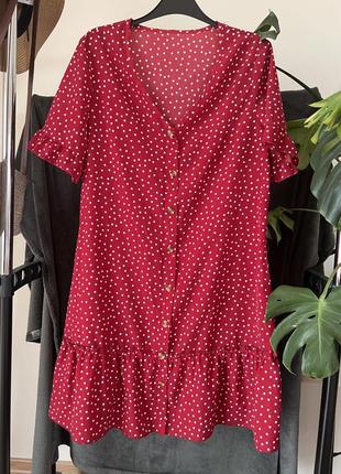 Летнее свободное красное платье с рюшинками в горошек5 фото