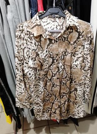 Рубашка блуза хищный принт питон змея чешуя с накладными карманами на груди ⛔ !! отправляю товар безп7 фото