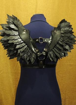 Портупея з крилами