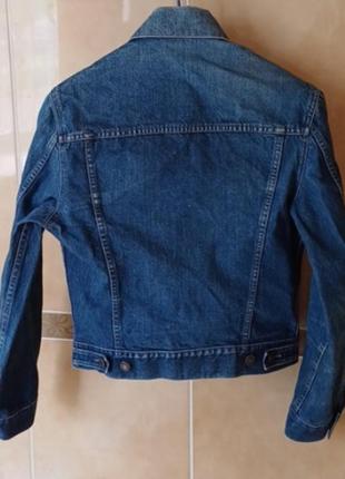 Куртка джинсовая с нашивкой foster's lager levi's size s2 фото