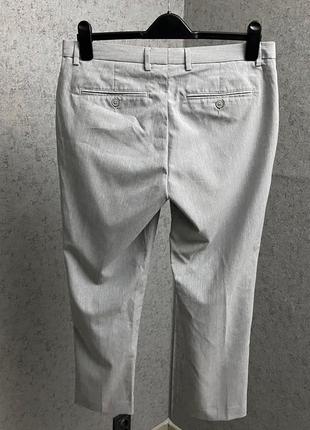 Сірі штани від бренда asos3 фото
