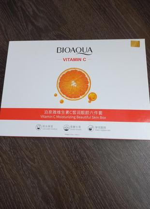 Подарунковий набір доглядової косметики bioaqua vitamin c4 фото
