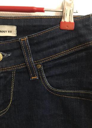 Джинсы levi's. оригинал6 фото