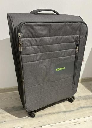 Чемодан american tourister. идеальное состояние.1 фото