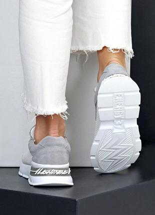 Сірі білі літні комбіновані кросівки натуральна замша з текстильною сіткою 212297 фото