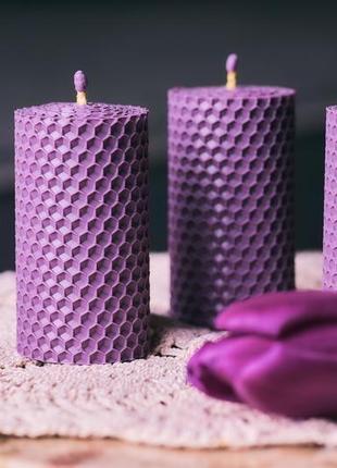 Подарочные наборы лавандового цвета из натуральных материалов.набор из 3 медовых свечей и эко мыла1 фото