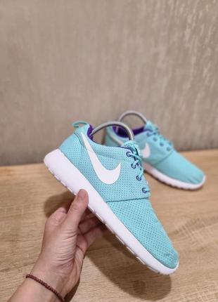 Жіночі кросівки " nike rosherun "1 фото