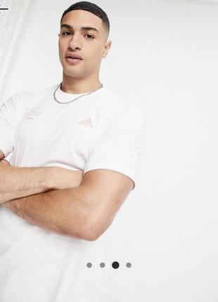 Adidas running t-shirt with run smile repeat back print in white4 фото