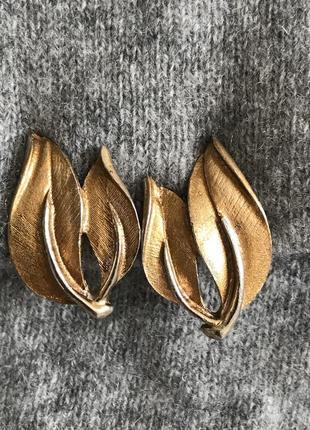 Клипсы брендовые маркировки sara cov