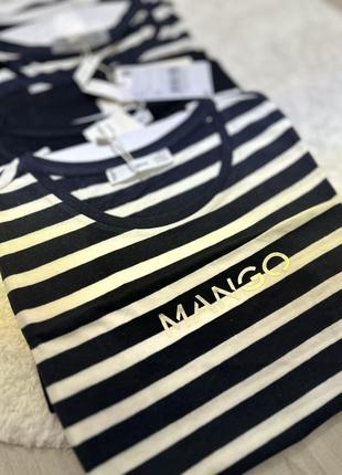 В наличии женская футболка mango с логотипом оригинал4 фото