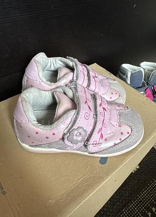 Кросівки р.22 2