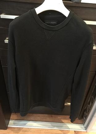 Черный свитшот zara 6