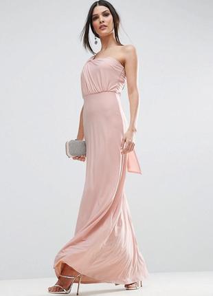 Шикарное розовое платье1 фото