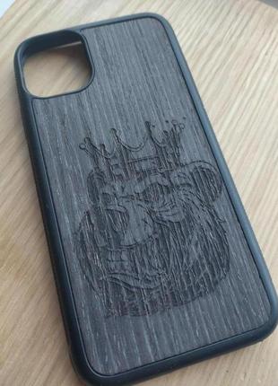 Чехол деревянный на iphone с гравировкой5 фото