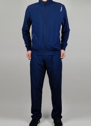 Літній спортивний костюм reebok.