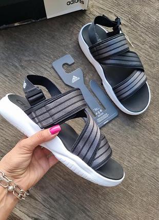Спортивний босоніжки-сандалі adidas us11-28cm