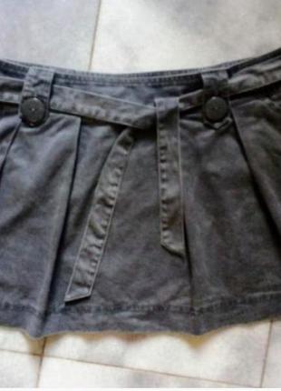 Брендовая джинсовая юбка серого цвета1 фото