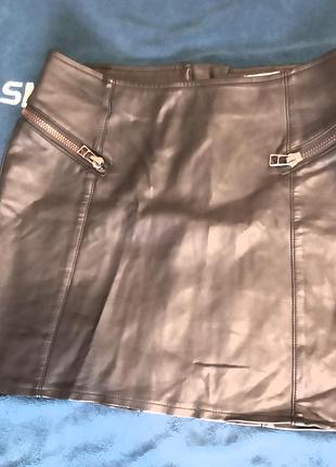 Юбка эко кожа.