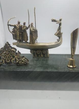 Письменный набор. основатели киева