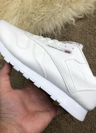 Reebok classic leather white