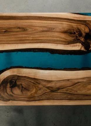 Стіл журнальний чікаго дизайнерський річка з прозорої епоксидної смоли та масиву горіха 900/550 мм7 фото