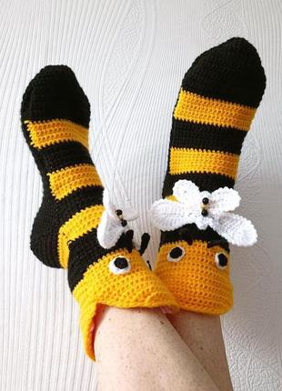 В'язані шкарпетки-бджілки4 фото