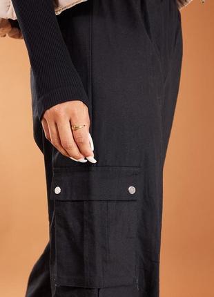 Черные широкие брюки карго с высокой талией4 фото
