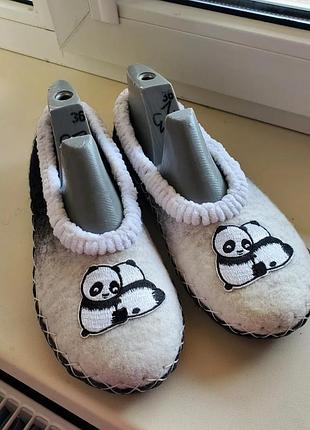 Войлочные тапки " панды"5 фото
