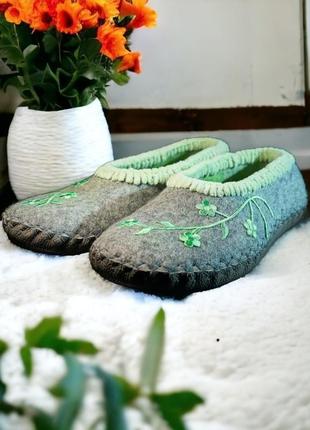 Войлочные тапки " valy"