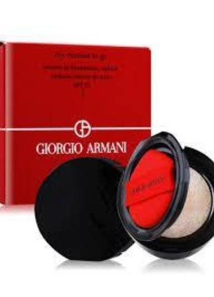 Тональна основа для обличчя giorgio armani BLAZERS my armani BLAZERS to go essence in foundation cushion spf 23 кушон тон 4. змінний блок.