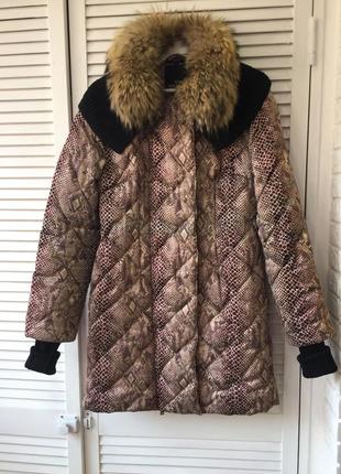 Пуховик на теплу зиму