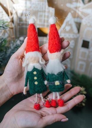 Пара різдвяних ельфів із шерсті в подарунковій коробці5 фото