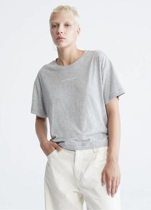 Оверсайз футболка, топ calvin klein, оригинал, размер xs( s)