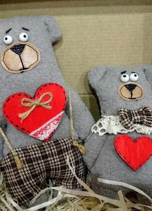 Подарок на день влюбленных мишки с сердцем2 фото