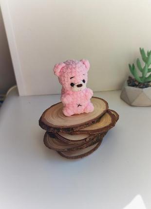 Рожевий плюшевий маленький ведмедик. мініатюрна іграшка брелок подарунок. милий ведмедик3 фото