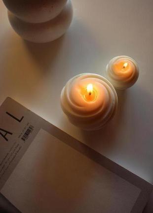 Декоративна соєва свічка "шар"2 фото