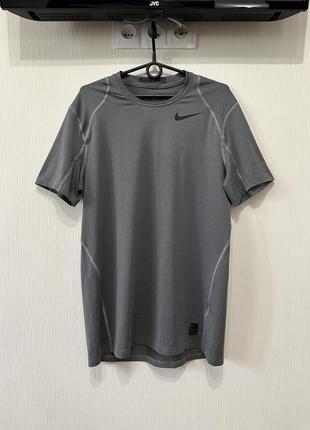 Nike dri-fit футболка оригінал1 фото