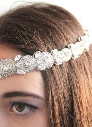 Свадебный венок на голову с кристаллами сваровски "bride"