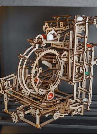 Механічна модель ugears - марбл-траса ступінчатий підйомник