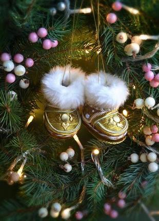 Маленькі різдвяні чобітки, різдвяна та новорічна прикраса.  чобітки на вдачу.1 фото