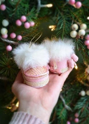 Маленькие рождественские сапожки, новогоднее украшение на удачу.3 фото