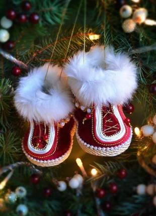 Красные рождественские сапожки, новогоднее украшение на удачу.1 фото