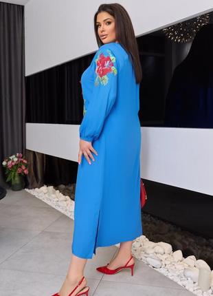 Колоритное платье миди с вышивкой, украинное платье вышиванка, этно платье батал с вышитой розой4 фото