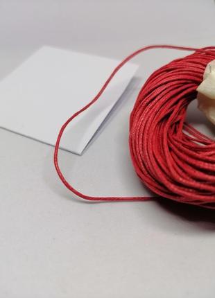 Шнурок вощеный красный 1 мм1 фото