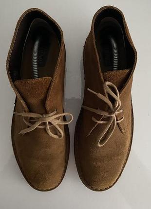 Замшеві чоловічі півчобітки / дезерти  clarks desert boot5 фото