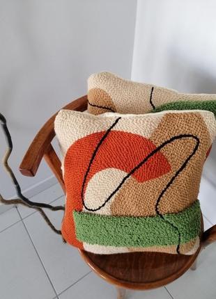 Декоративна подушка з вишивкою, абстрактний дизайн3 фото